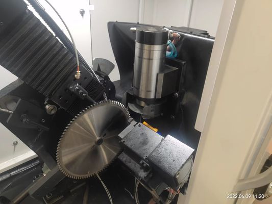 AF650 CNC-Planflächenwinkel-Rundblattschleifmaschine tCT-Sägeblattschärfer