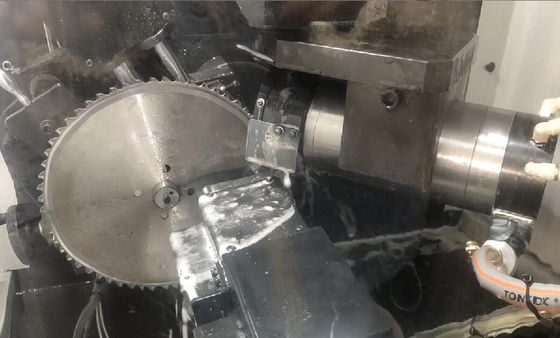 Hochpräzisions-Full-Automatik-Säge-Schärfmaschine Holzbearbeitung