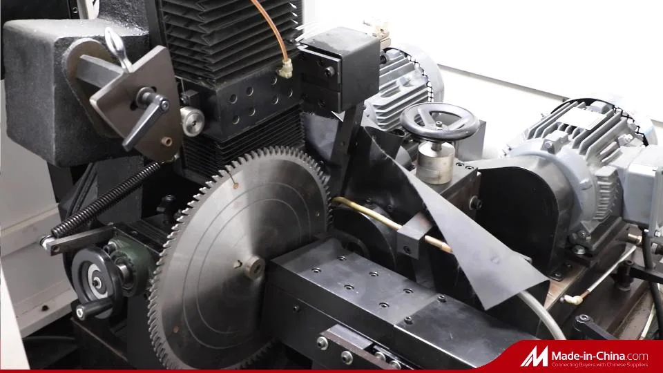 CNC-Schärfmaschine mit hoher Präzision Tct-Klinge Holzbearbeitung 3